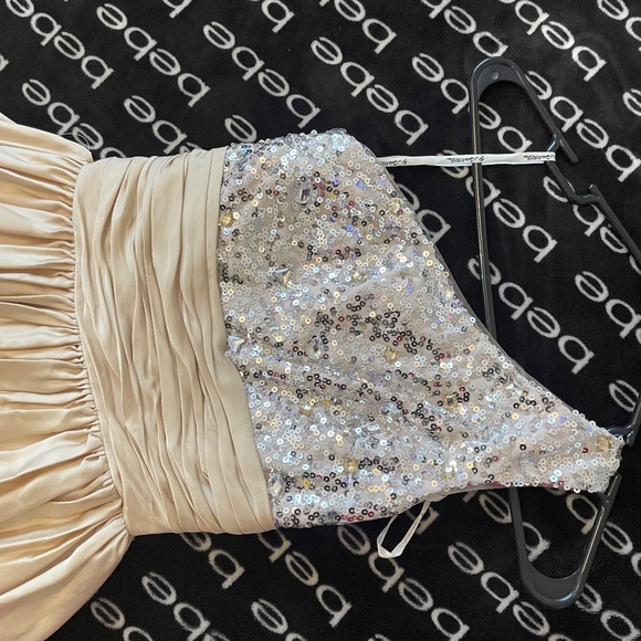 This is a Light In The Box dress - Picture 8 of 11